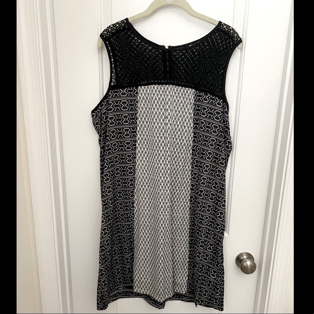 Black and White Relaxed Dress